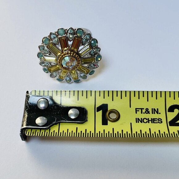 SWAROVSKI ring Round Flower Statement Cocktail size 52 Size 6 Silver No Box - Picture 9 of 9